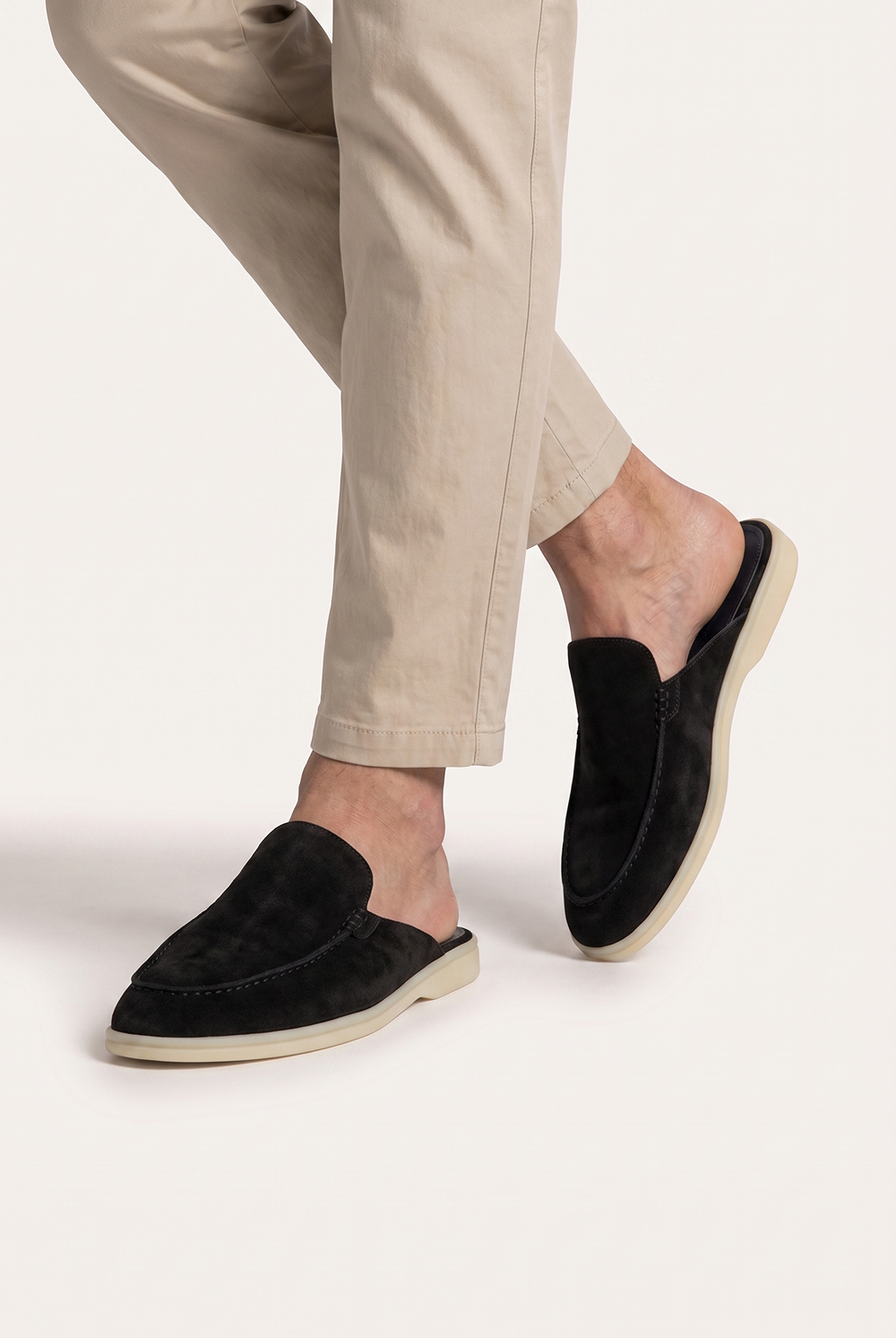Schwarzer Donati- Pantoffel